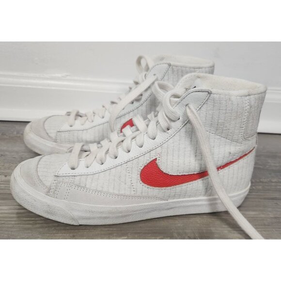 Nike By You ID Blazer Mid 77 Women's Sz. 6 Light Grey / Red - Picture 1 of 9